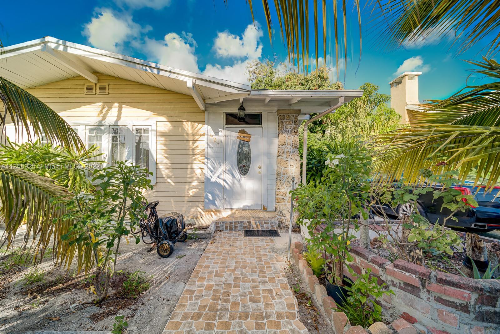 Undisclosed For Sale A11258925, FL