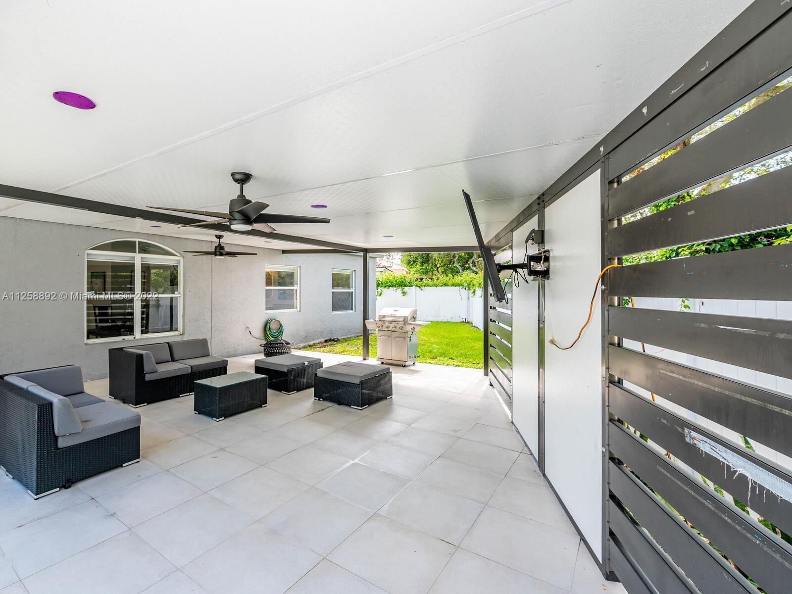 Listing Photo 17