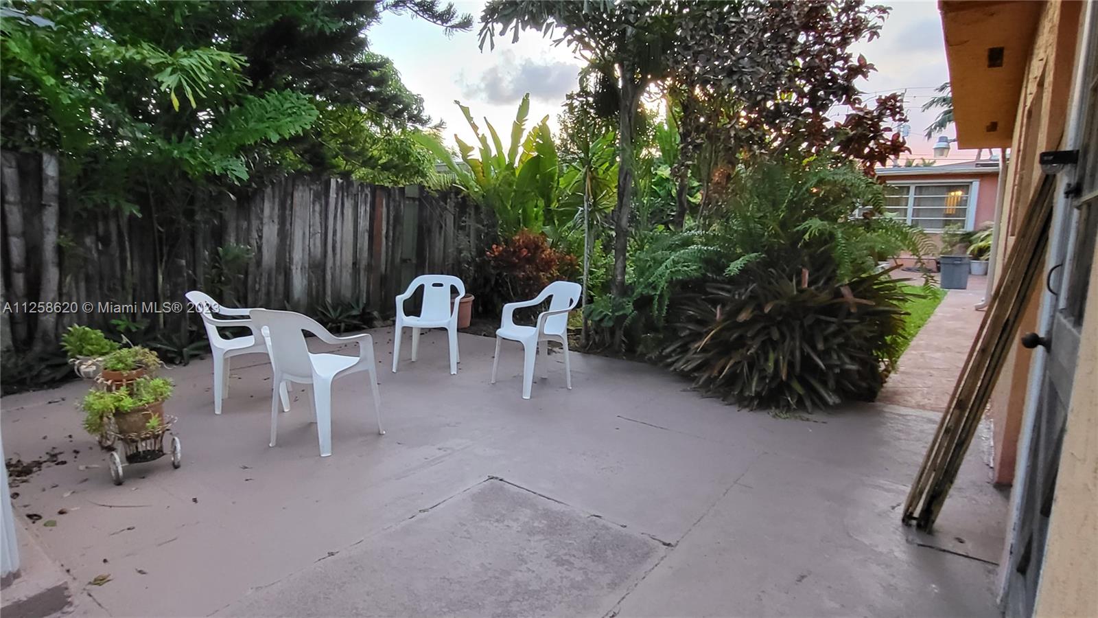 Listing Photo 34