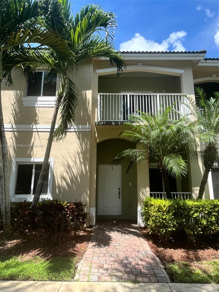 BEAUTIFULLY UPGRADED 4 BR/ 3 BA TOWN HOME W/ GARAGE IN CALI GREENS @ KEYS GATE.  FEATURES LAMINATE FLOORS THROUGHOUT, GRANITE COUNTERS IN KITCHEN, LARGE PANTRY, OVERSIZED MASTER SUITE W/ DOUBLE CLOSETS & BALCONY, LAUNDRY ROOM UPSTAIRS A AND BEDROOM & BATH ON 1ST FLOOR. RENT INCLUDES; ATT UVERSE CABLE & INTERNET, ALARM MNITORING, SECURITY, TRASH, LAWN MAINT AND COMM POOL ACCESS