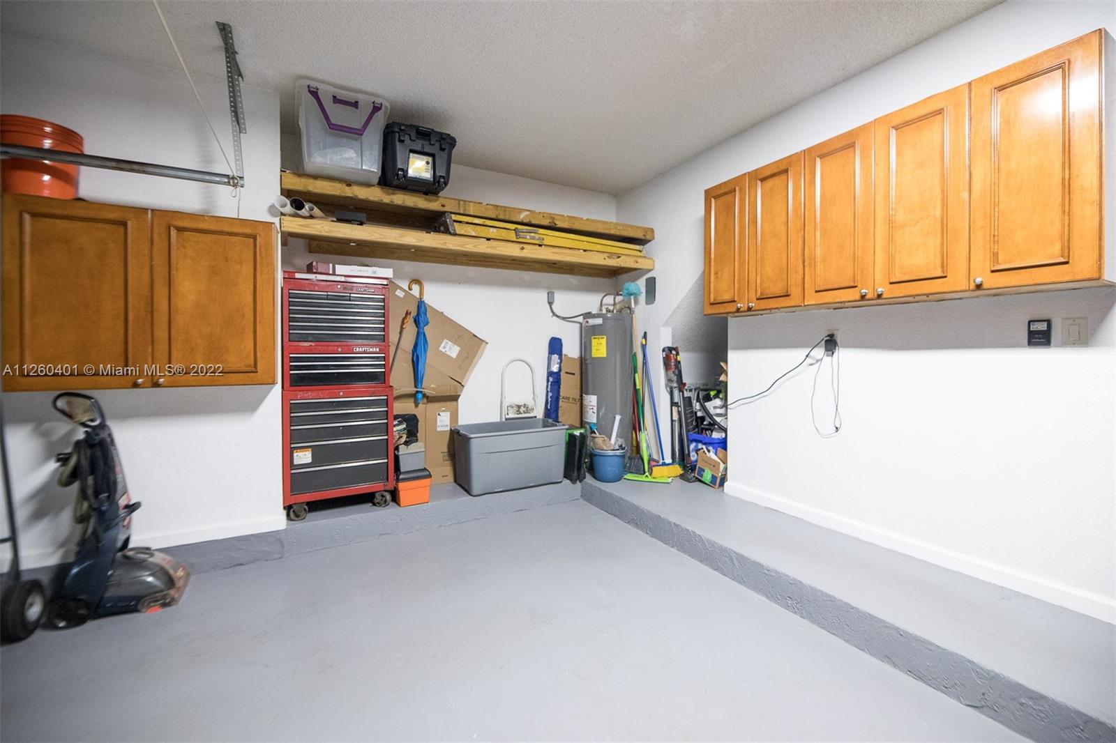 Listing Photo 14