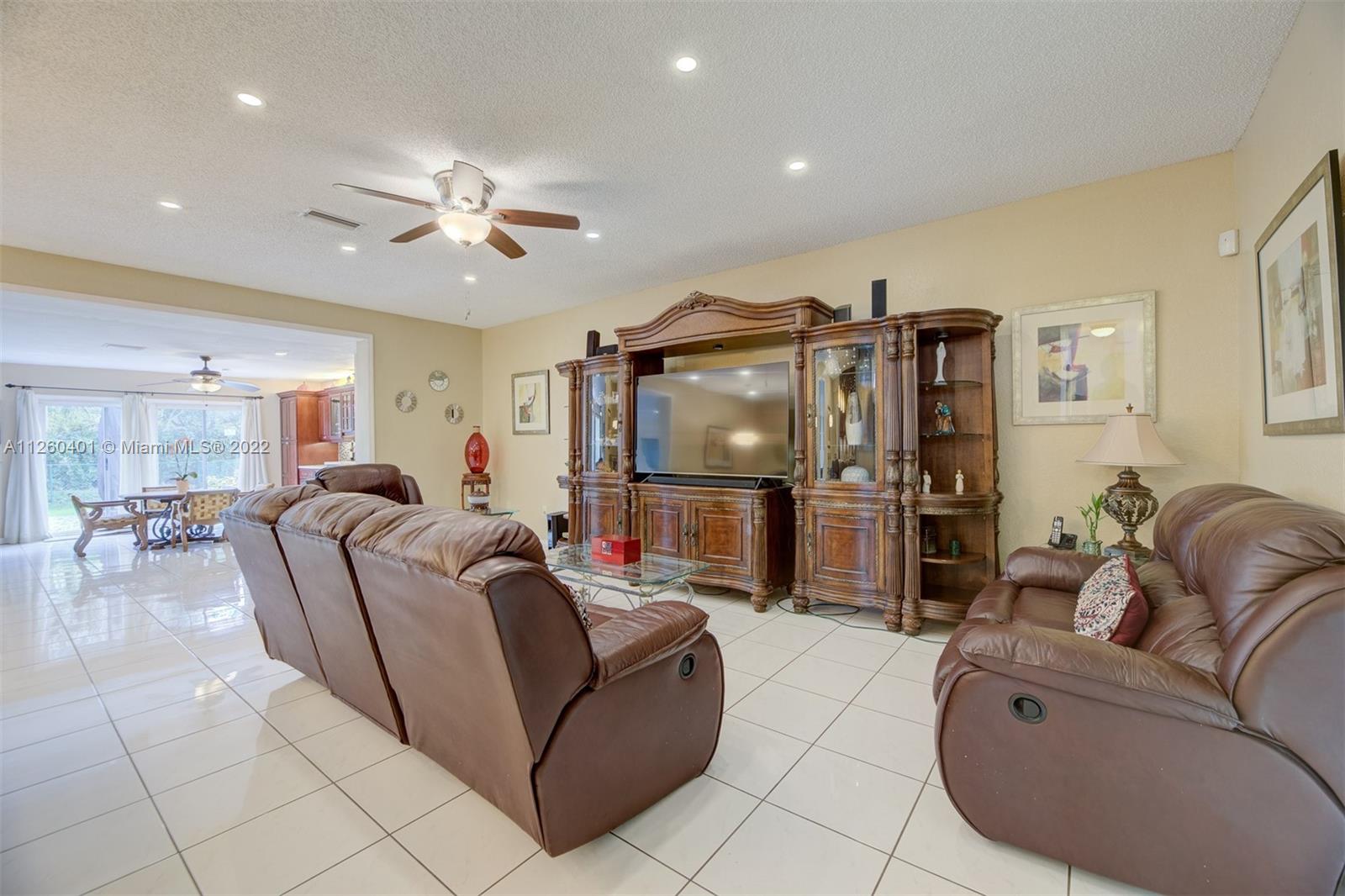 Listing Photo 35