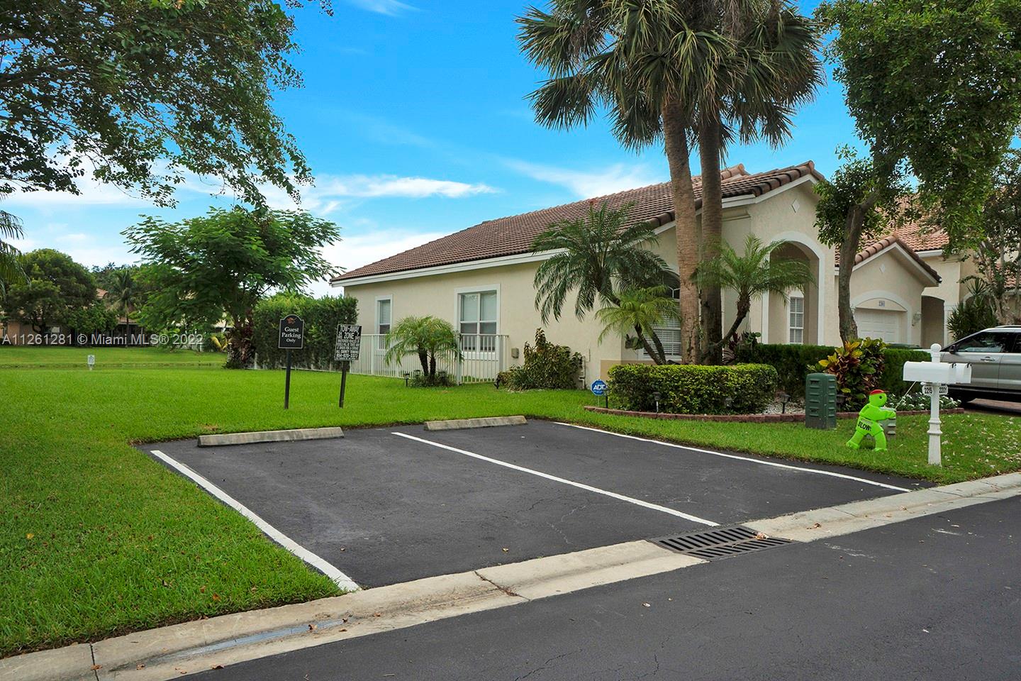 Listing Photo 25