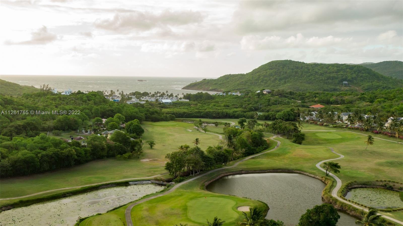  The St. Lucia Golf & Country Club - a Greg Norman-designed 18-hole course - is only minutes away.