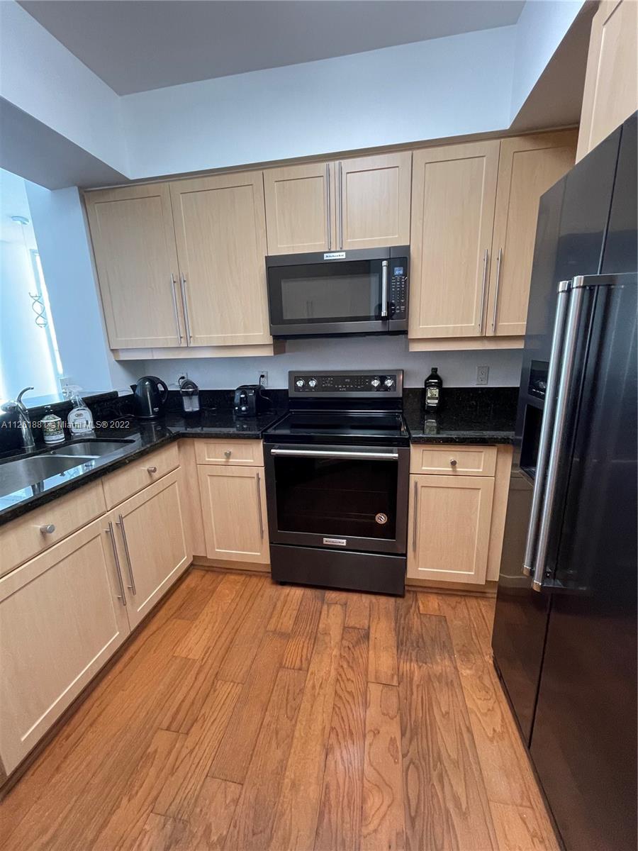kitchen.new appliances