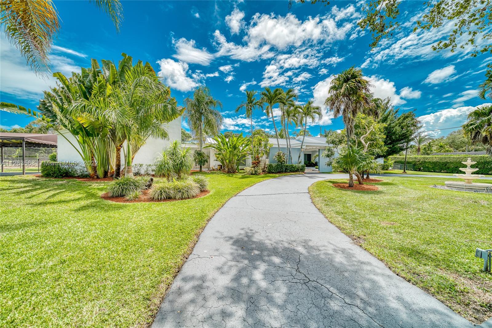6900 SW 136th St  For Sale A11263568, FL