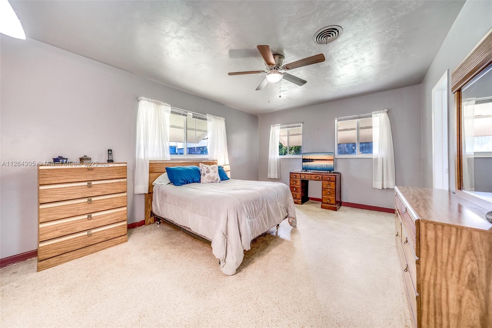 Listing Photo 19