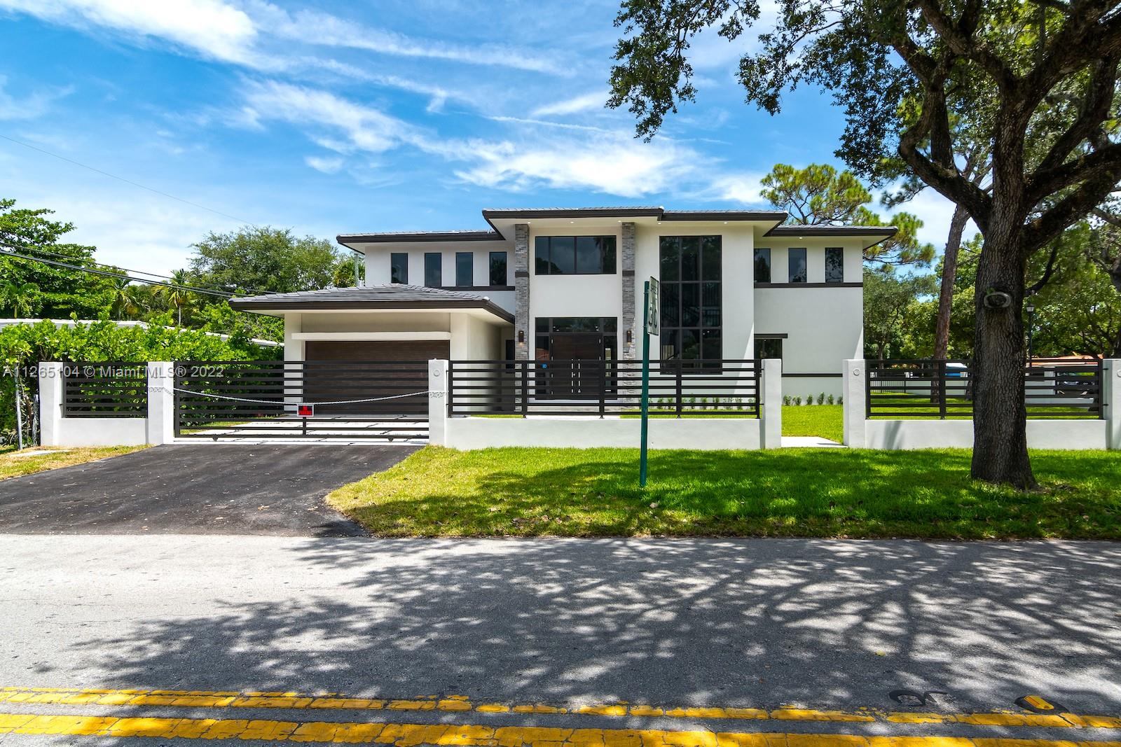 NEW CONSTRUCTION !!! READY!!! Amazing home located in the heart of the City of Coral Gables, minutes away from the Biltmore Hotel. Excellent floor plan ,five bedrooms and five bathrooms, 4445 sf. living area, open kitchen with MONOGRAM appliances, swimming pool, jacuzzi, impact windows and two car garage. First floor encompasses two bedrooms with a Jack and Jill bathroom, an additional guest bathroom with direct access to the backyard. Situated on the second floor is the master bedroom overlooking the pool and two additional suites.