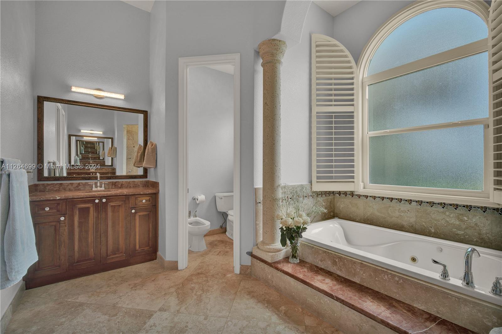 Master Bathroom & Take Your Time to Relax!
