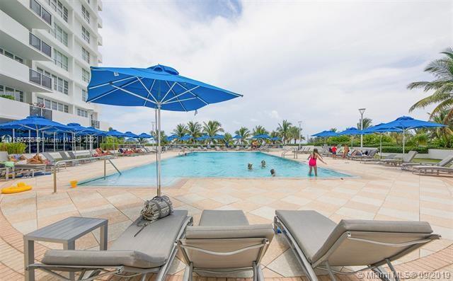 Pool directly on the beach