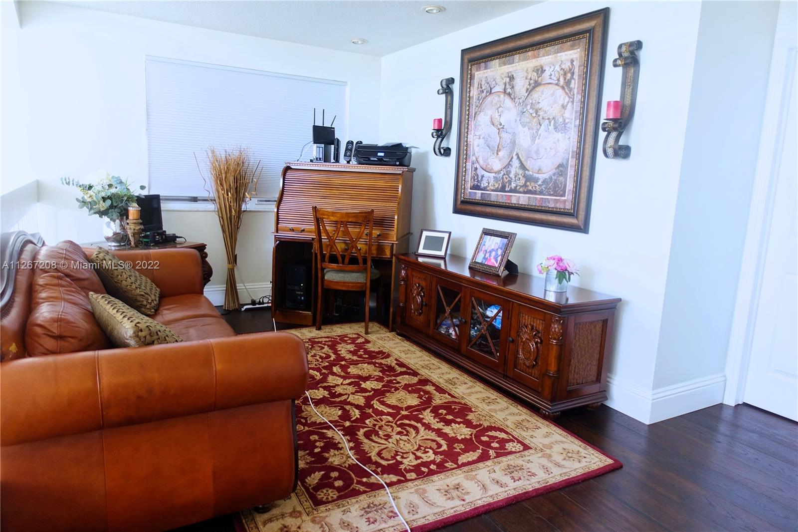 Listing Photo 17