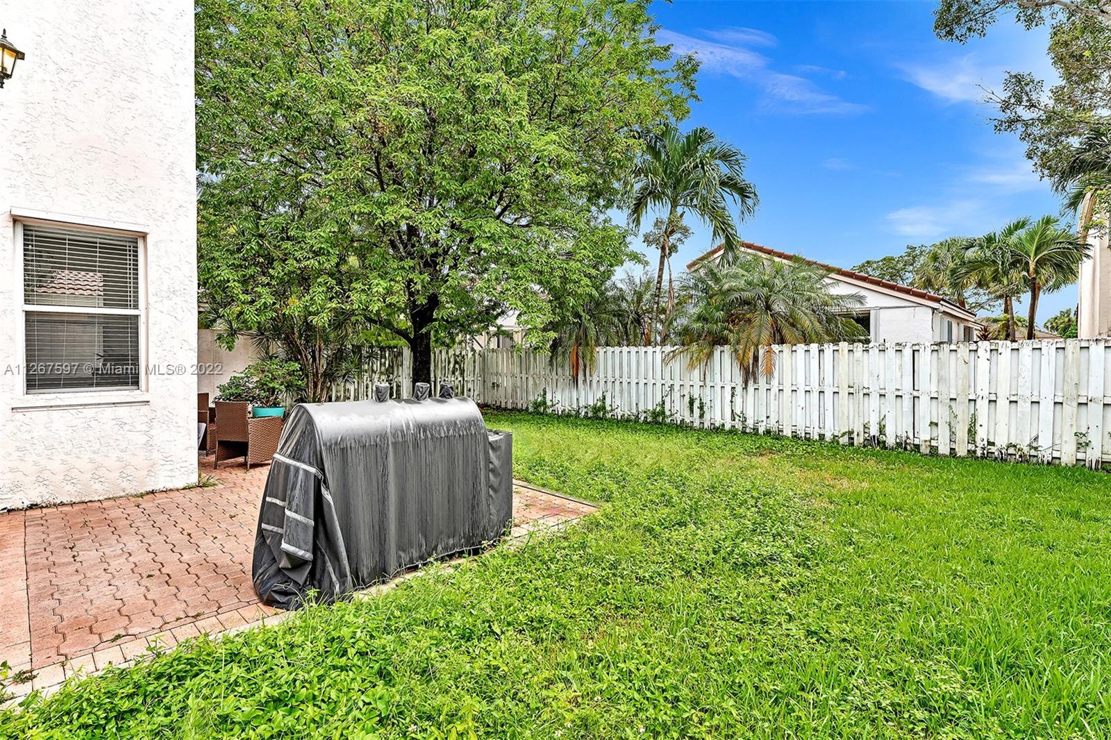 Listing Photo 18