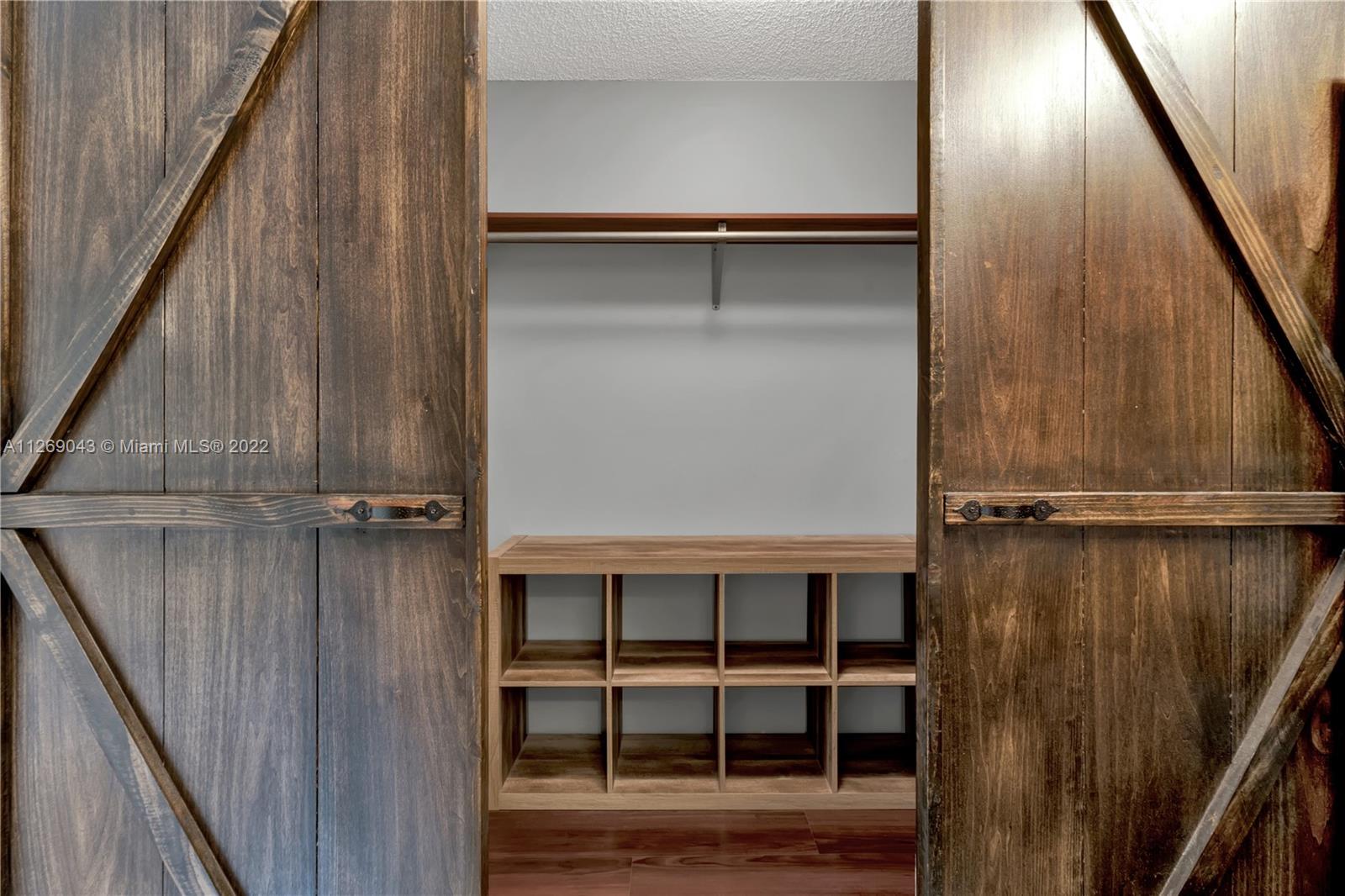 Listing Photo 18