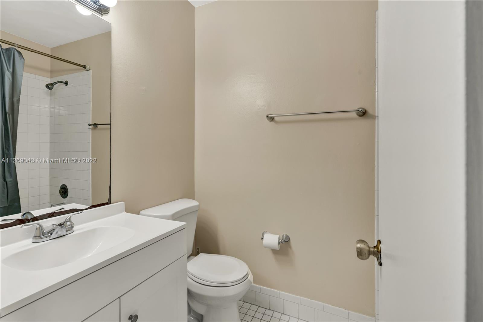 Listing Photo 21