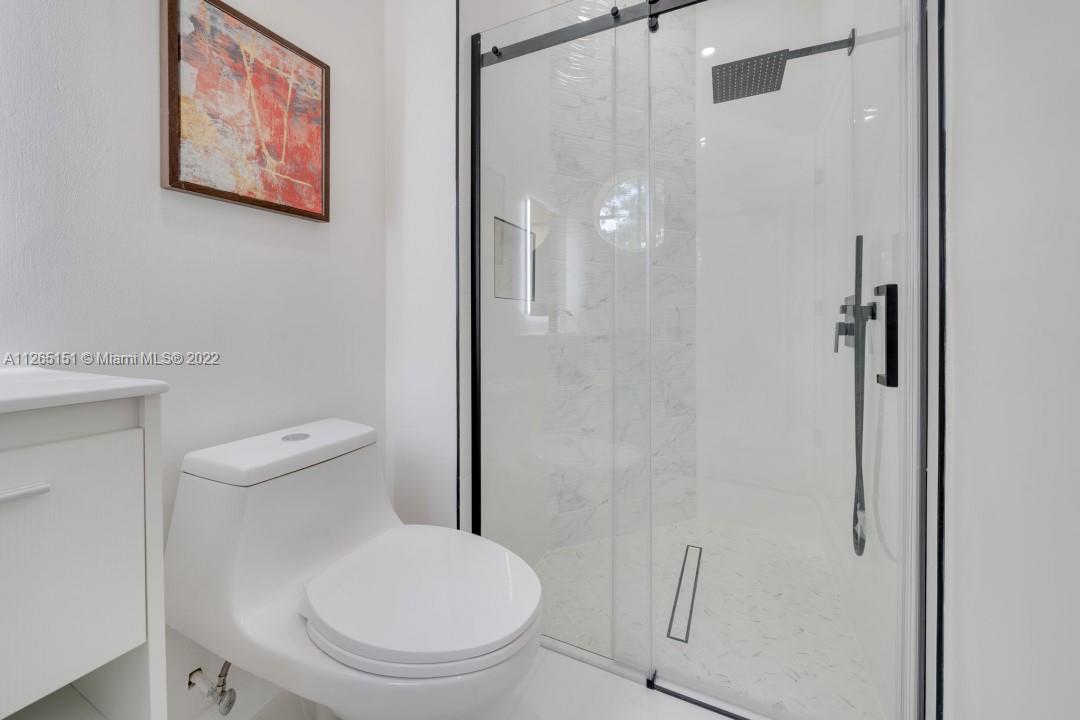 Listing Photo 23