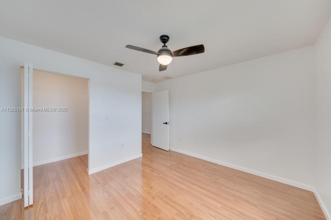 Listing Photo 33