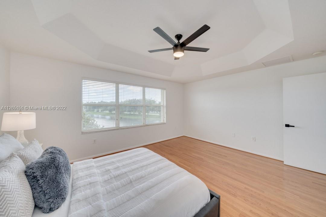 Listing Photo 37
