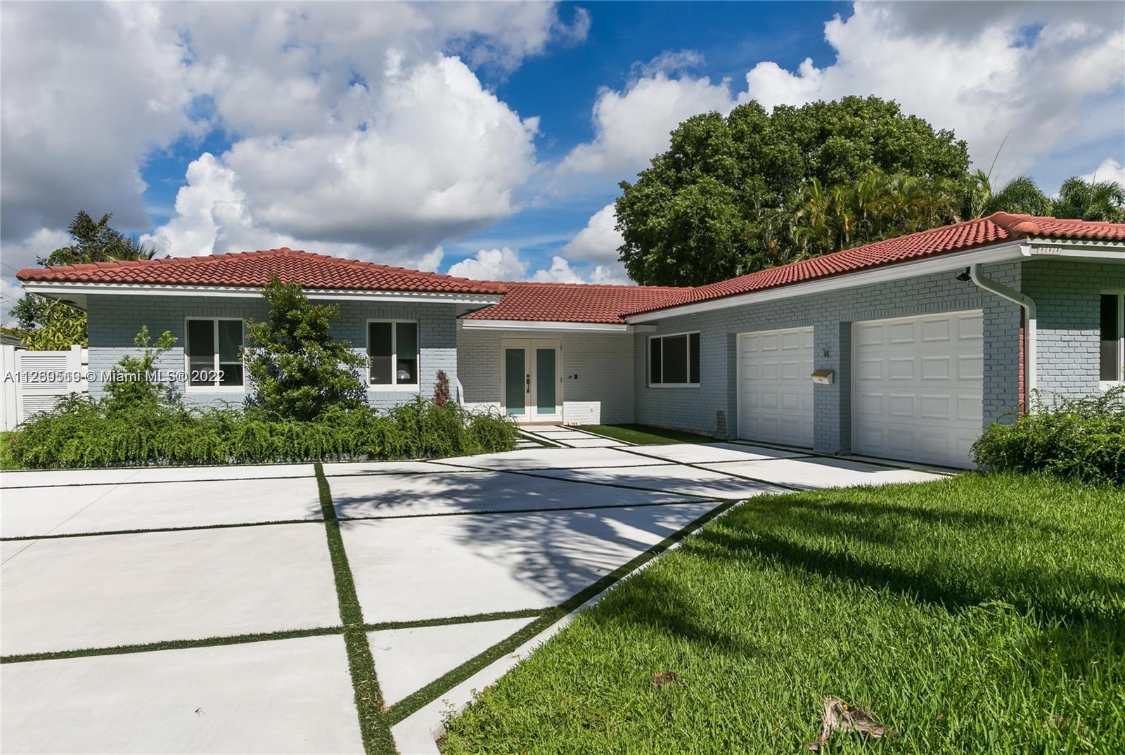 144 SE 3rd Ave  For Sale A11269519, FL