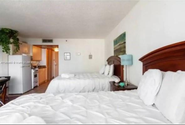 19201  Collins Ave #329 For Sale A11250968, FL