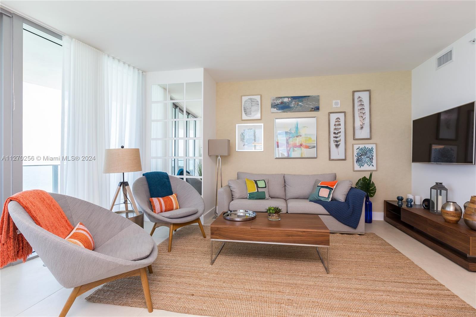 Photo 2 of 4111 South Ocean Drive Co Apt 3302 in Hollywood - MLS A11270256
