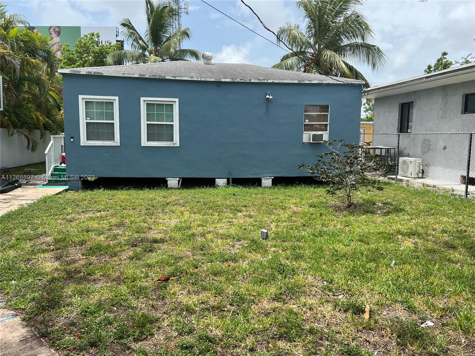652 NW 28th St  For Sale A11268897, FL