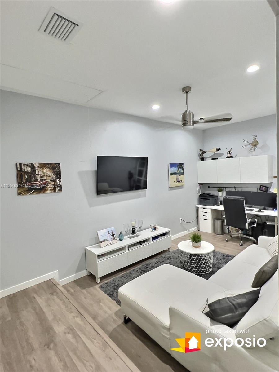 Listing Photo 19
