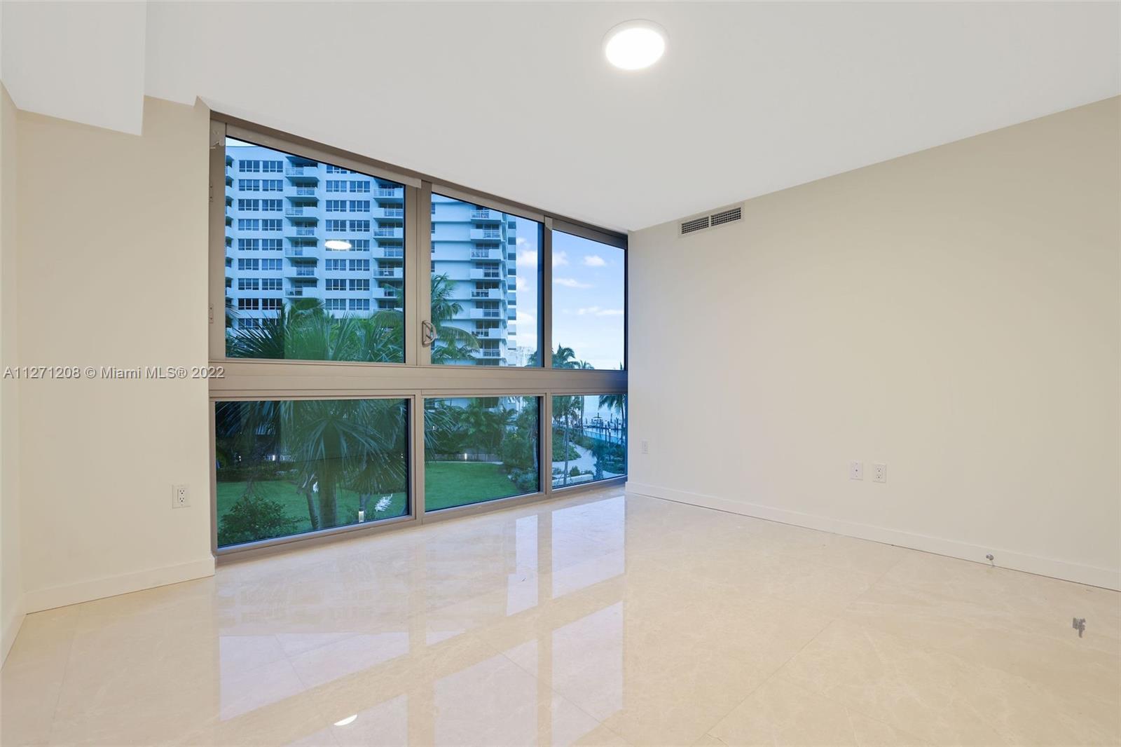 1504 Bay Rd N-0316