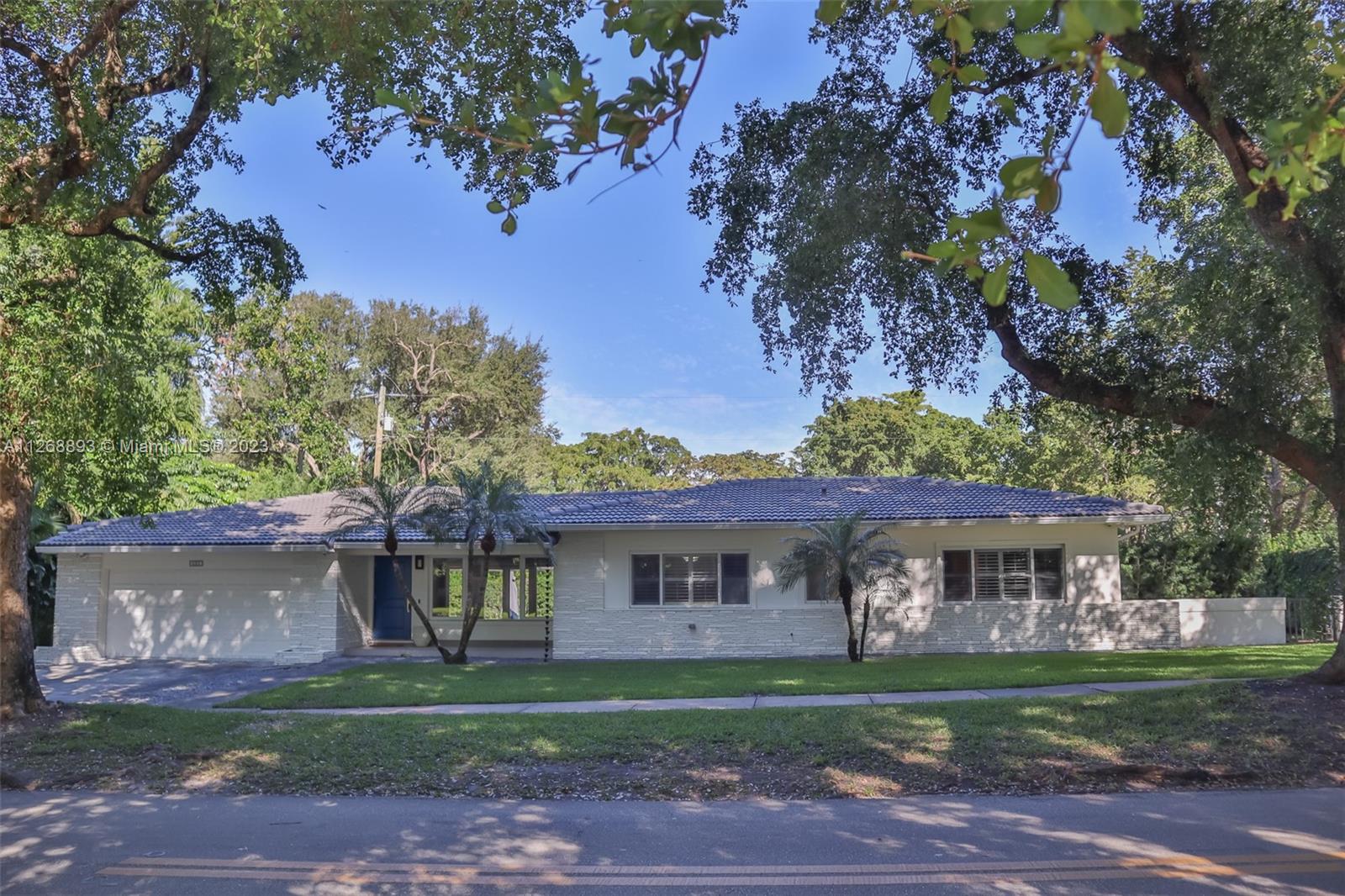 DON'T MISS OUT THIS OPPORTUNITY TO OWN A HIDDEN JEWEL IN THE PRESTIGIOUS PLATINUM TRIANGLE.

THIS IS AN AMAZING CORNER HOME, IS READY TO MOVE IN.
SURROUNDED BY GORGEOUS TREE-LINED CANOPY AND MOST DESIRABLE FAMILY NEIGHBORHOOD, IN THE HEART OF CORAL GABLES.
  
TOTALLY UPDATED 3 BEDROOM, 3 BATHROOM, 1 Half BATHROOM , ACTUAL AREA : 2,568.00 Sq.Ft.
A HUGE TWO CAR GARAGE WITH LOTS OF STORAGE SPACE. 
MODERN SOCIAL SPACE READY TO ENTERTAIN : FORMAL LIVING, DINING AND FAMILY ROOM.

THIS HOME IS LOCATED NEXT TO: A+ SCHOOLS, COCOPLUM, GABLES WATERWAYS, COCONUT GROVE, MATHESON HAMMOCK PARK & MARINA, SOUTH MIAMI, FAIRCHILD TROPICAL BOTANIC GARDEN , SOUTH MIAMI, AND MUCH MORE......
