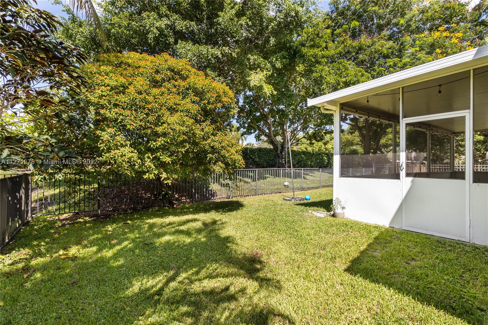 Listing Photo 25