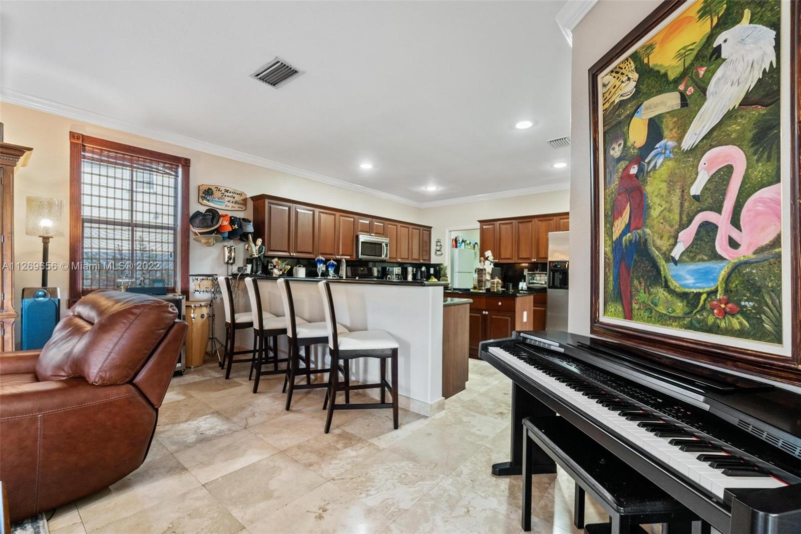 Listing Photo 15
