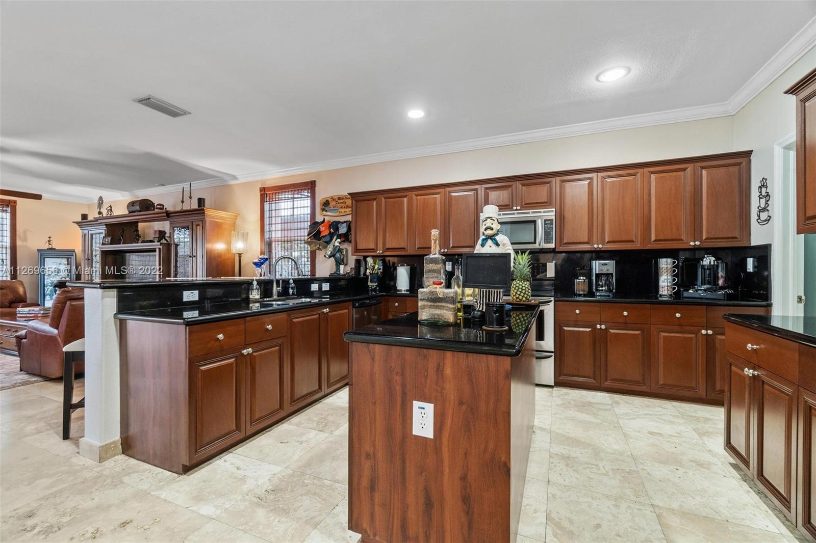 Listing Photo 19