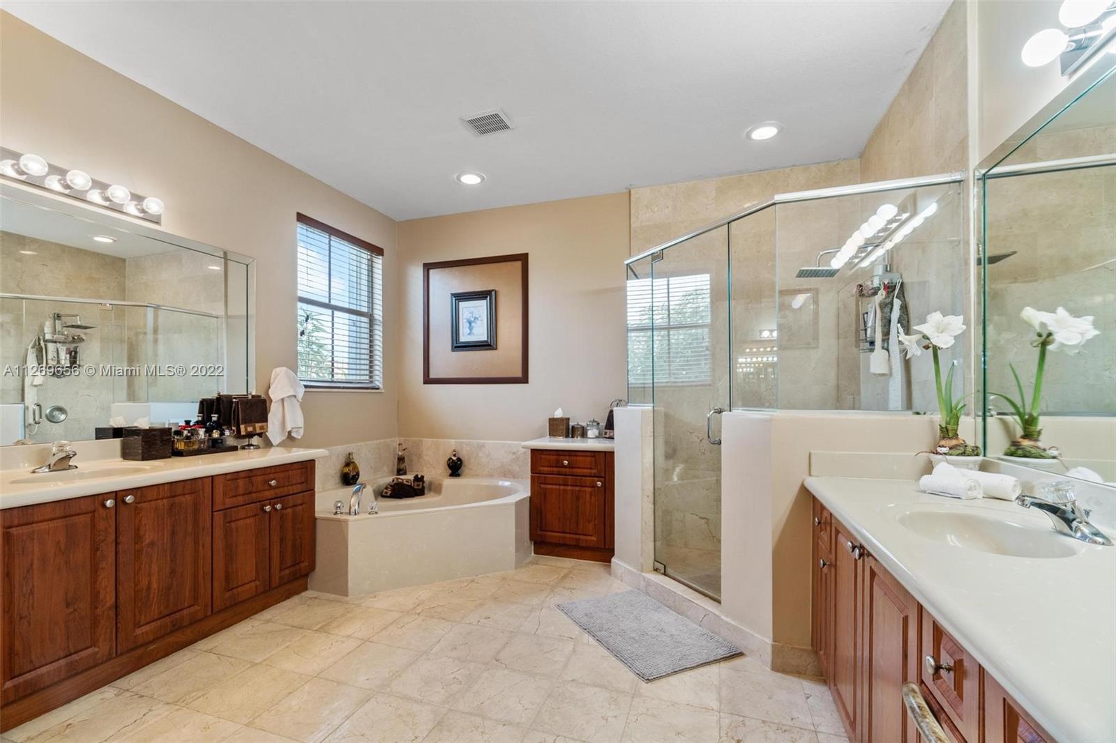 Listing Photo 45