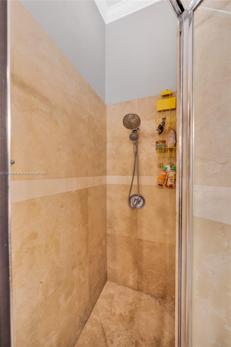 Listing Photo 24