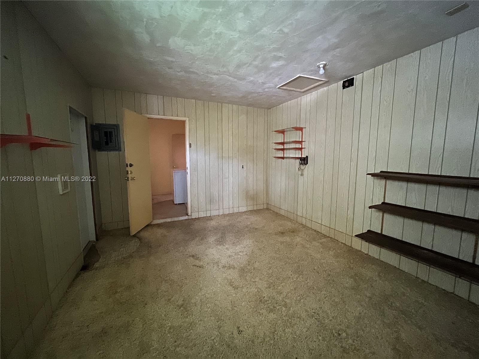 Listing Photo 17