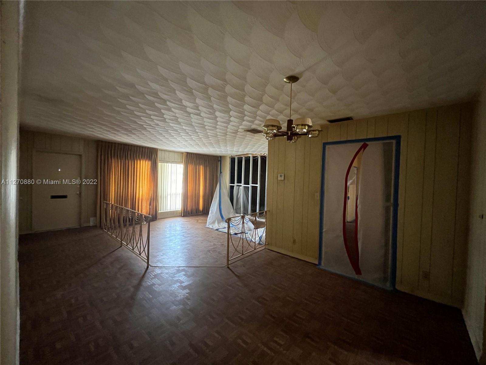 Listing Photo 18