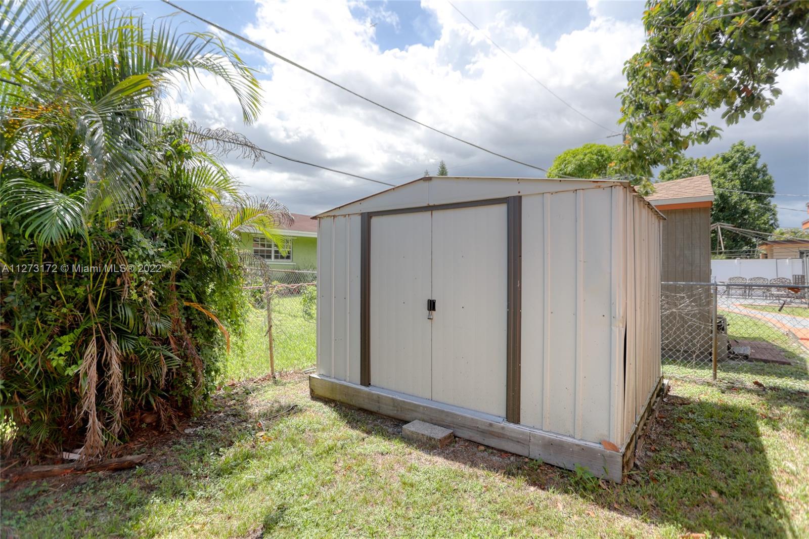 Listing Photo 18