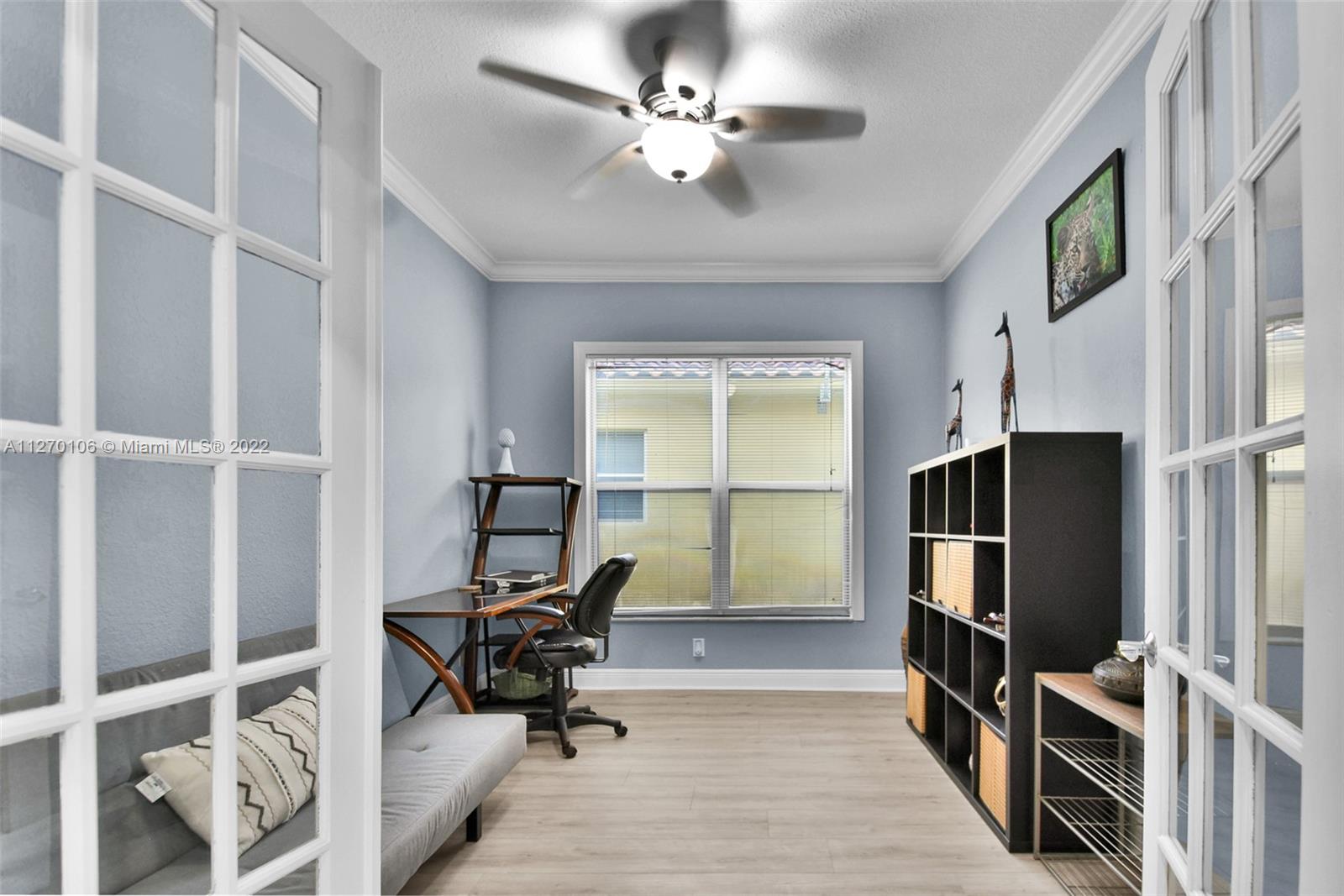 Listing Photo 11