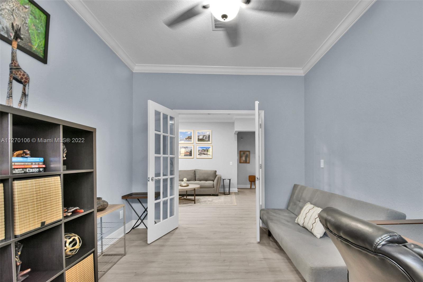 Listing Photo 12