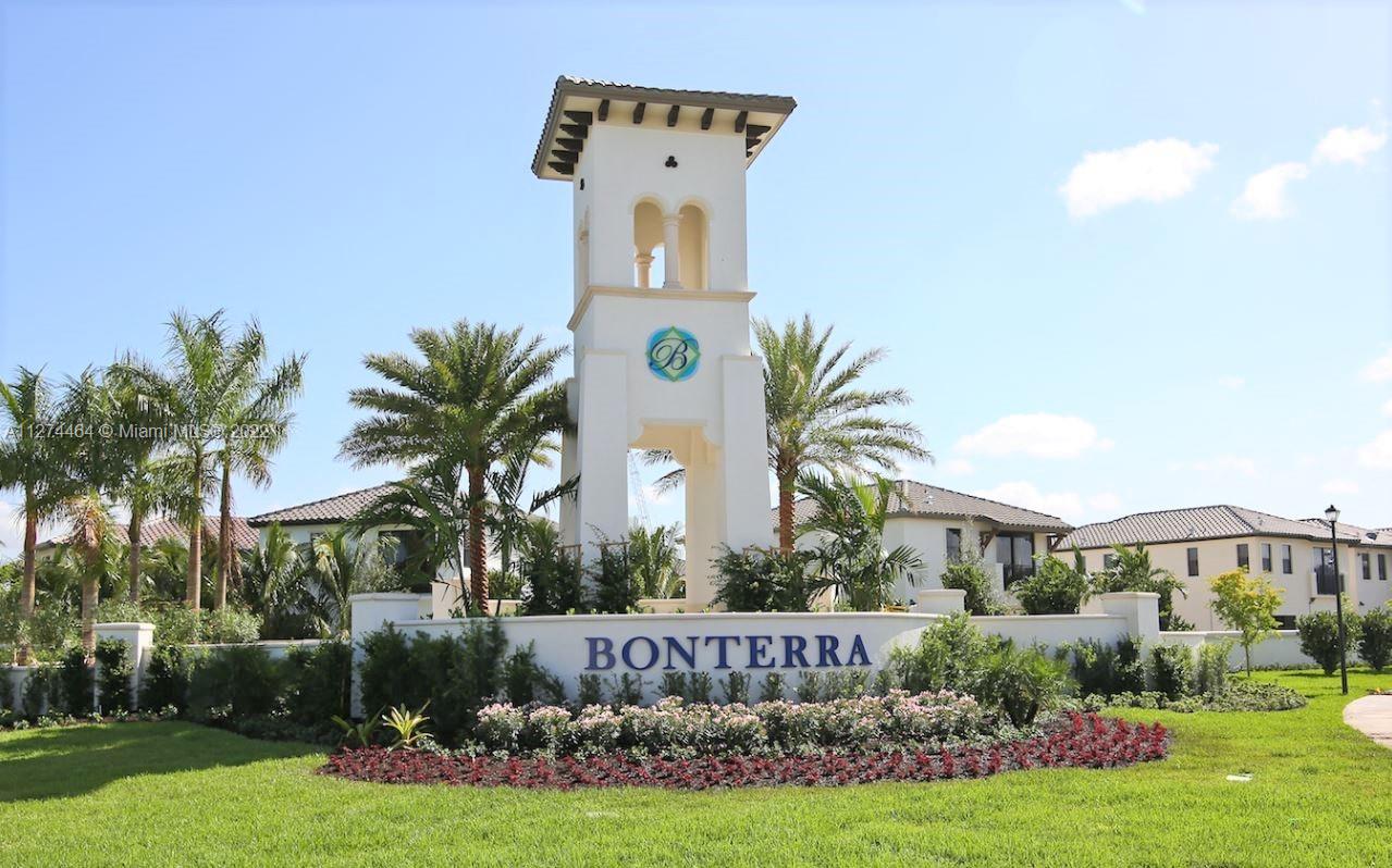 3289 W 94th Ter, Hialeah, FL 33018
