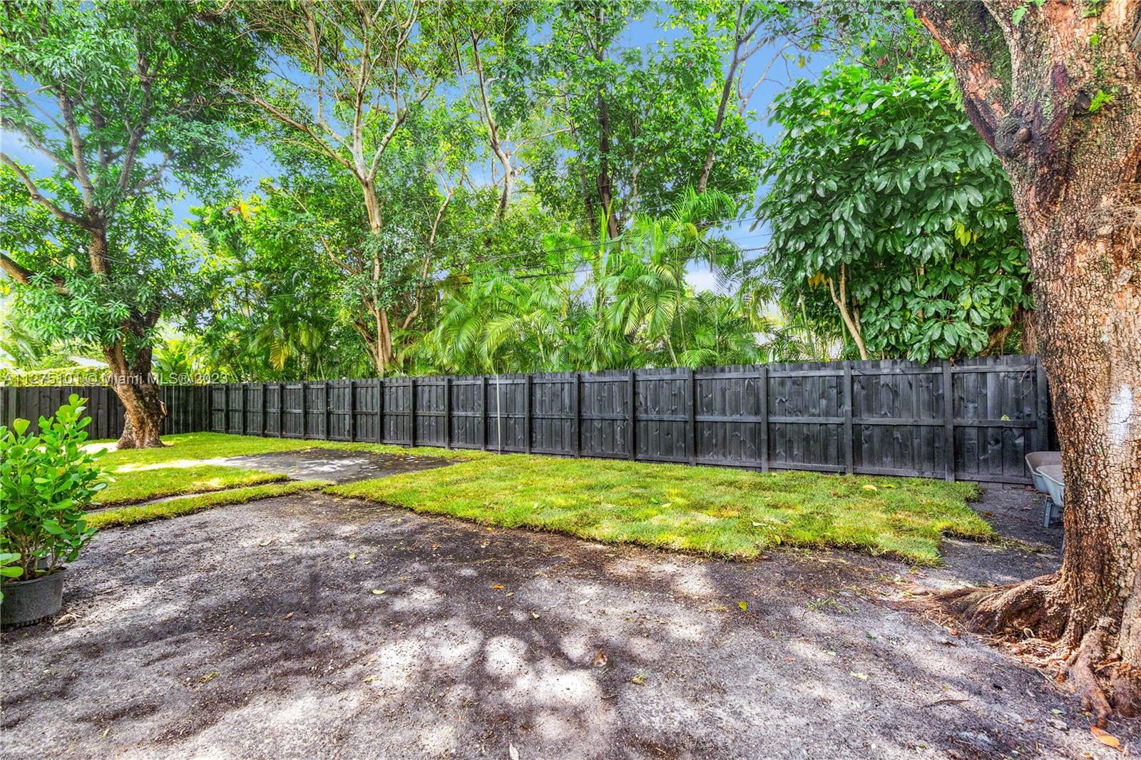 Listing Photo 34