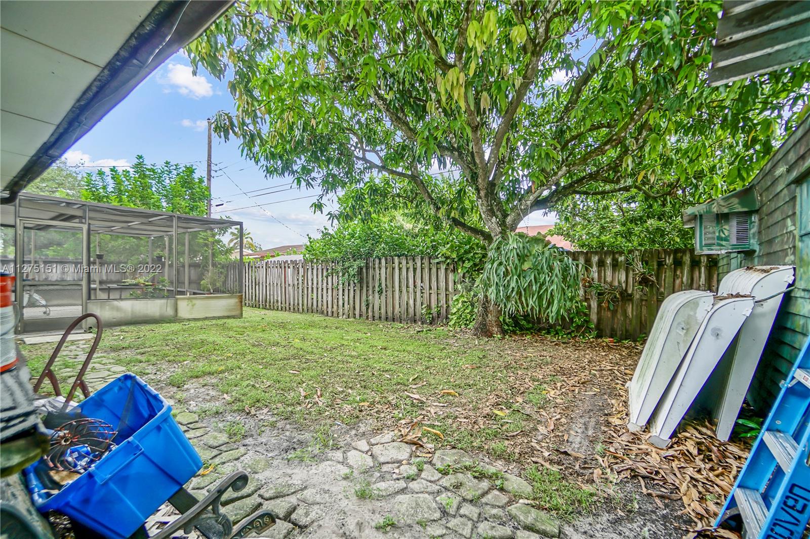 Listing Photo 7