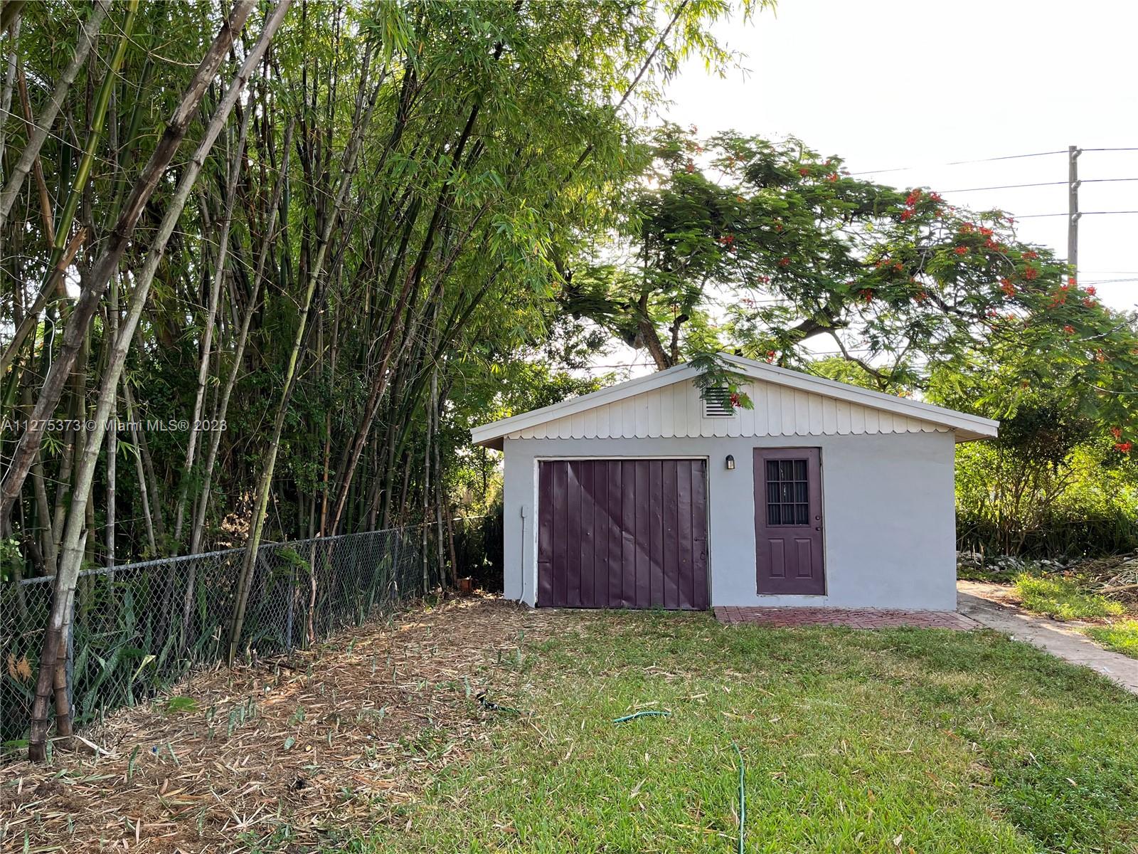 garage/studio