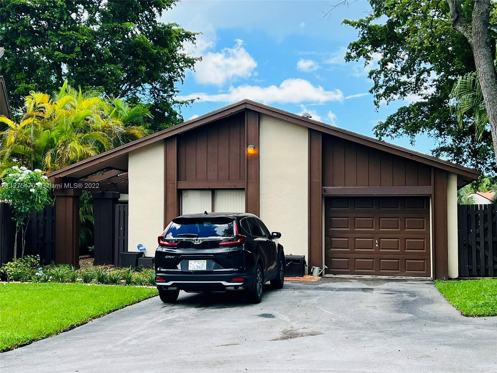 Photo 1 of 10923 134th Ct in Miami - MLS A11275470