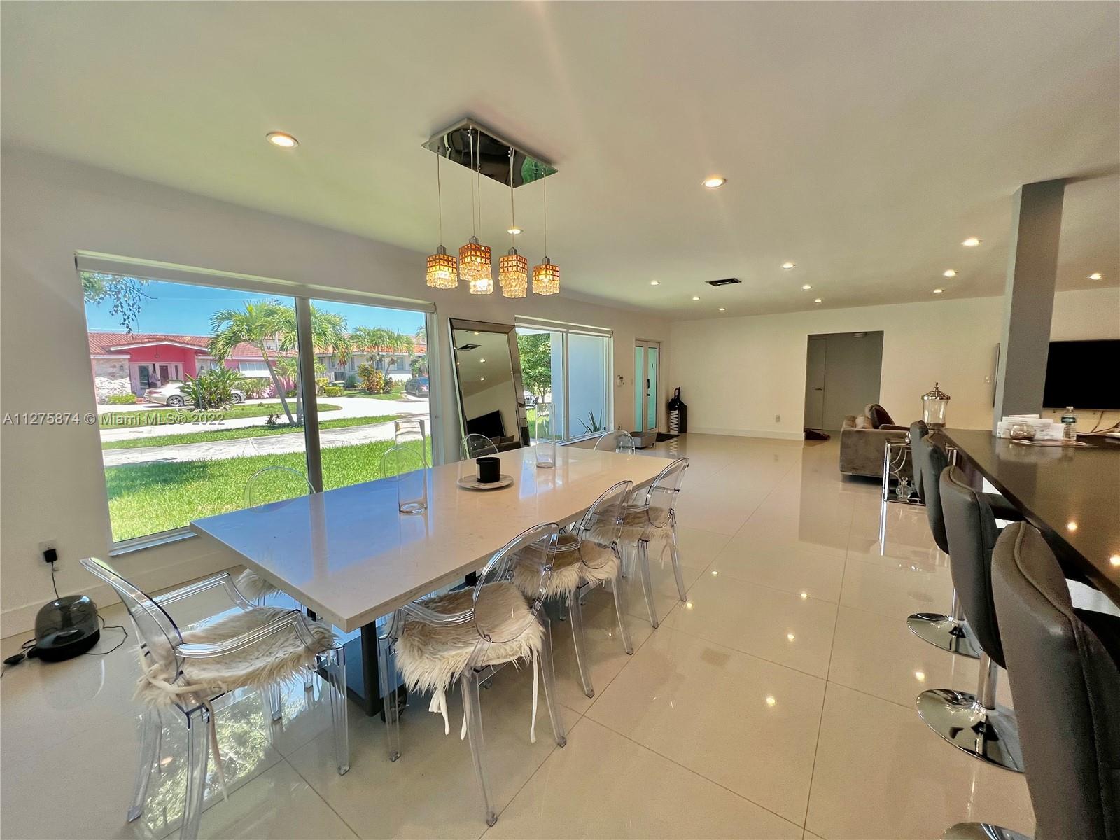 2260 NE 121st St, North Miami, FL 33181