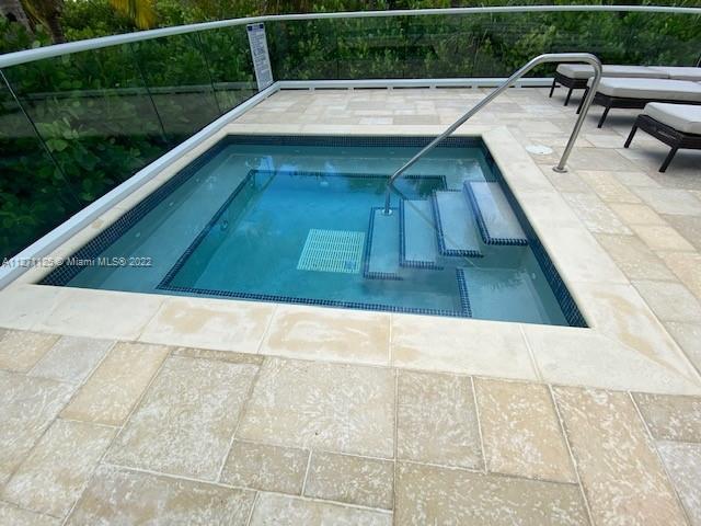Jacuzzi