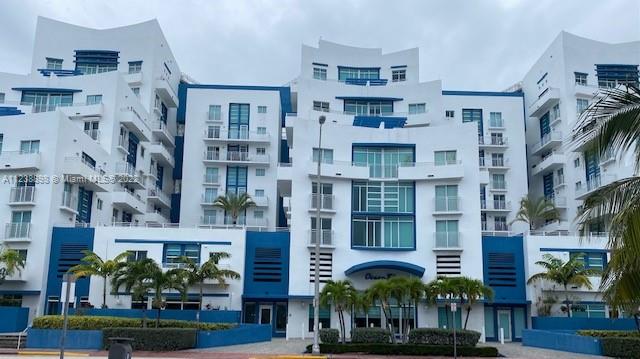 7600  Collins Ave #719 For Sale A11238898, FL