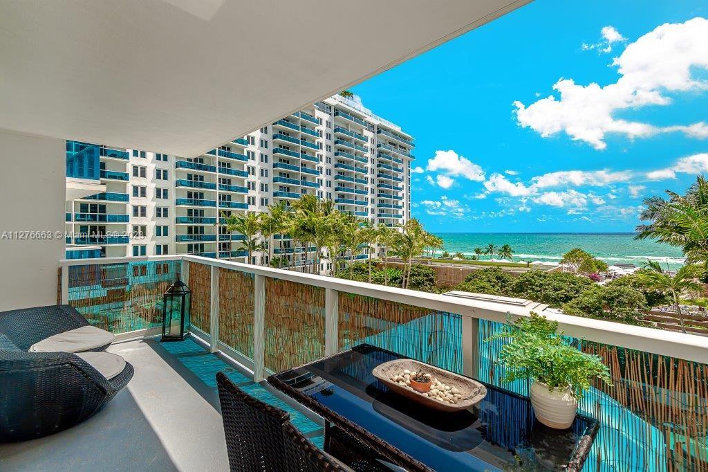 2301  Collins Ave #625 For Sale A11276663, FL