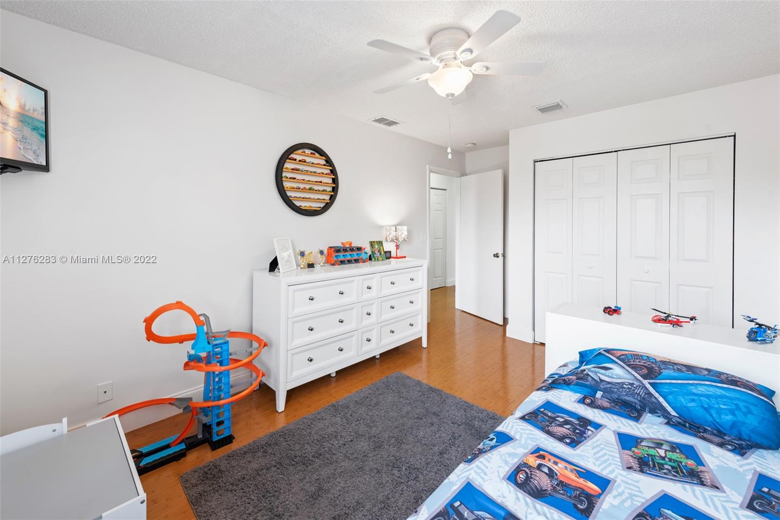Listing Photo 26