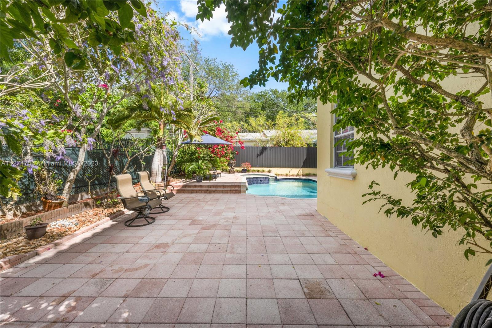SIDE PATIO ENTRY