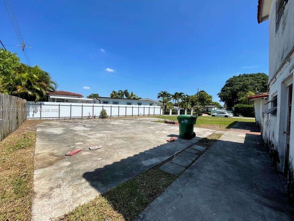 Listing Photo 6